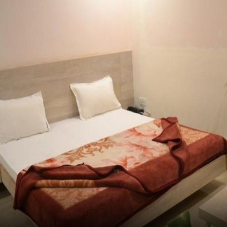 Hotel Kachnar Pachmarhī Buitenkant foto